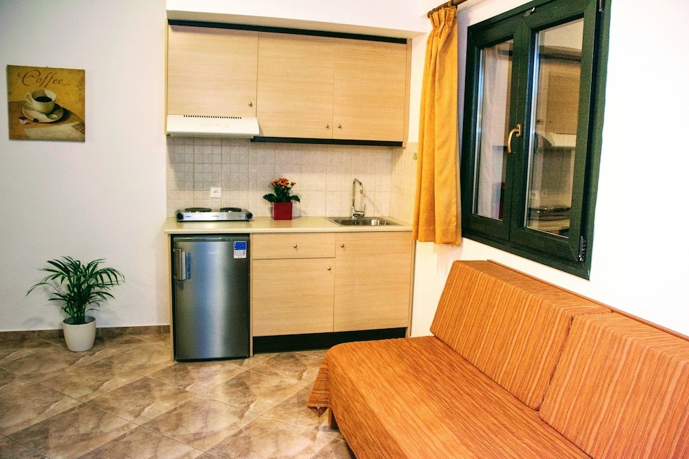 Hotel Ippolity Village 13/71
