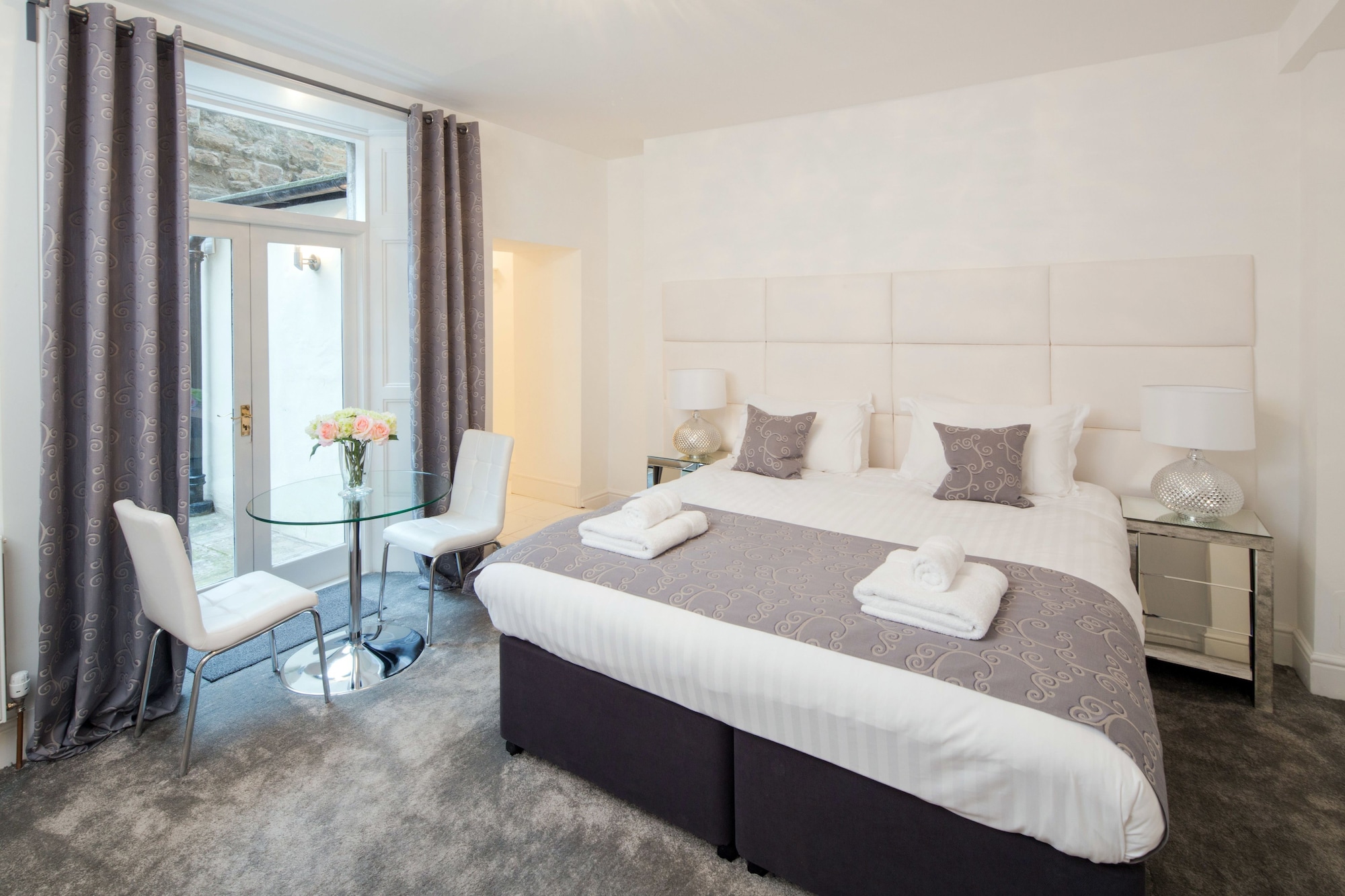 GARDEN, DELUXE, STUDIO, SUITE