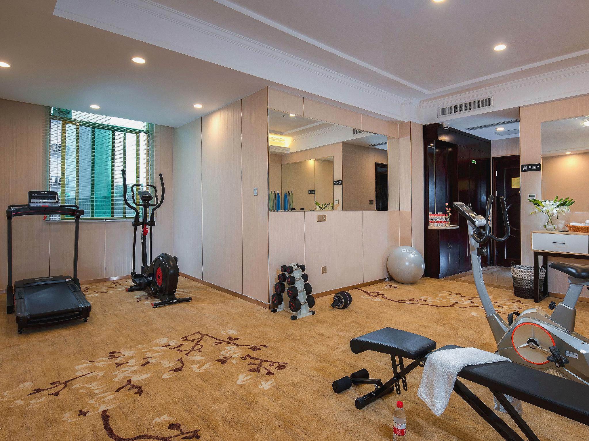 Vienna International Hotel (Shenzhen Guanlan Huanguan South Road) 25/45