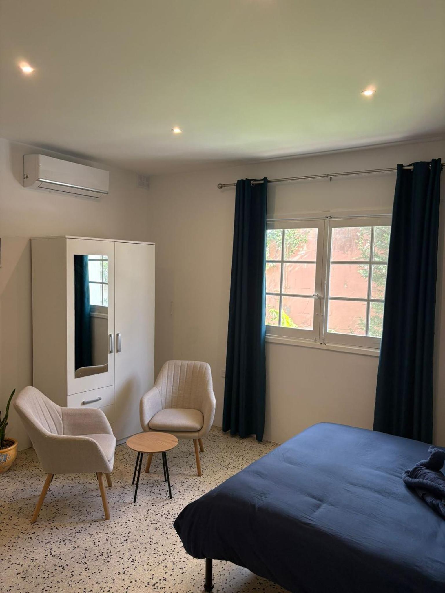 Windmill Hostel 5/28