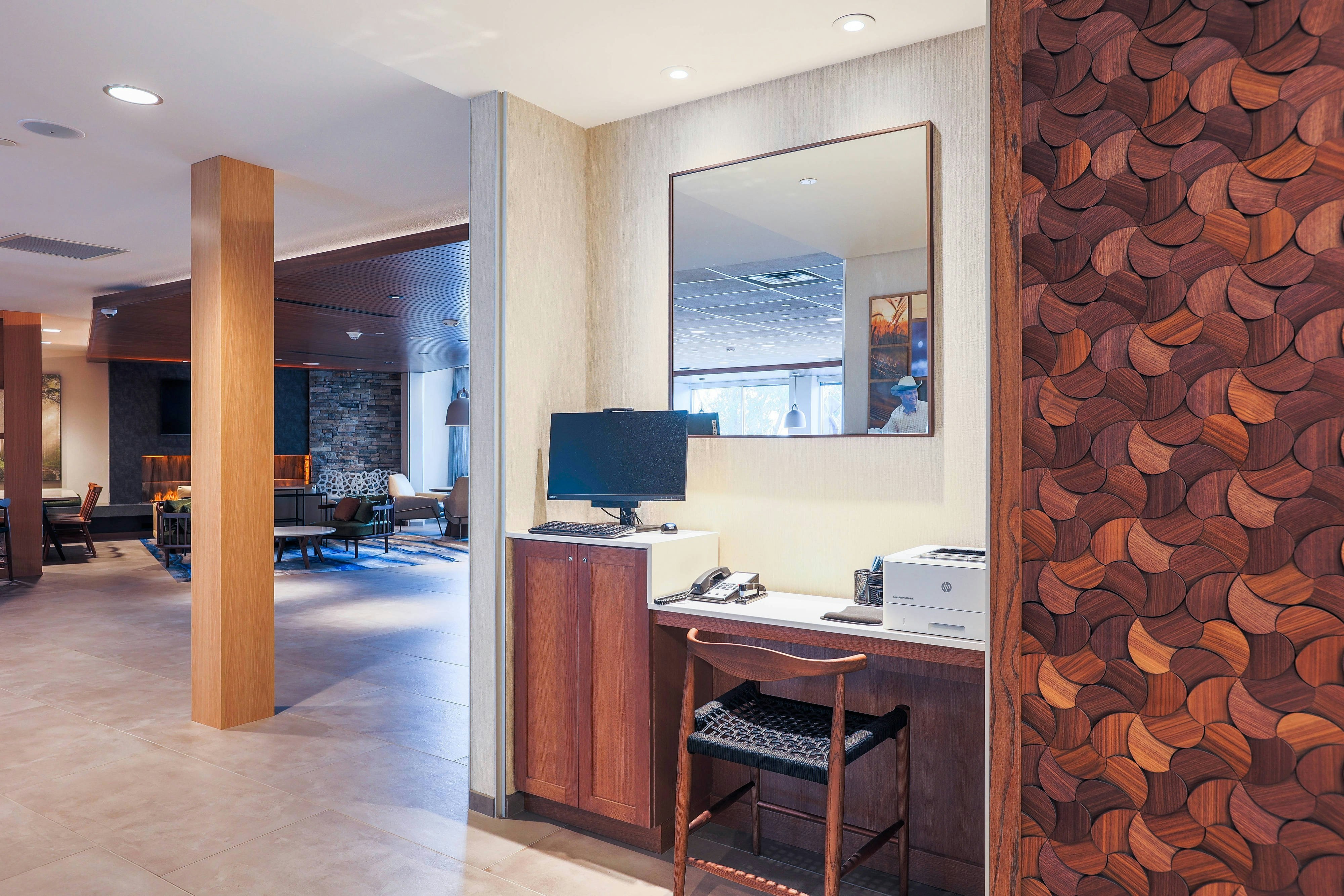 Fairfield Inn & Suites by Marriott Marquette 35/37