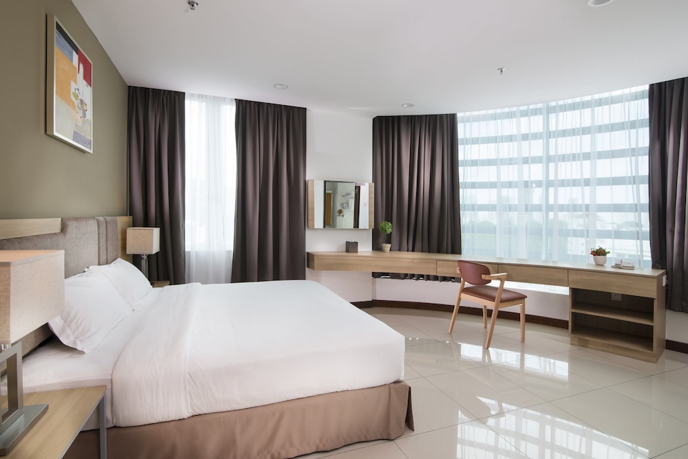 One Pacific Hotel Serviced Apartments 6/20