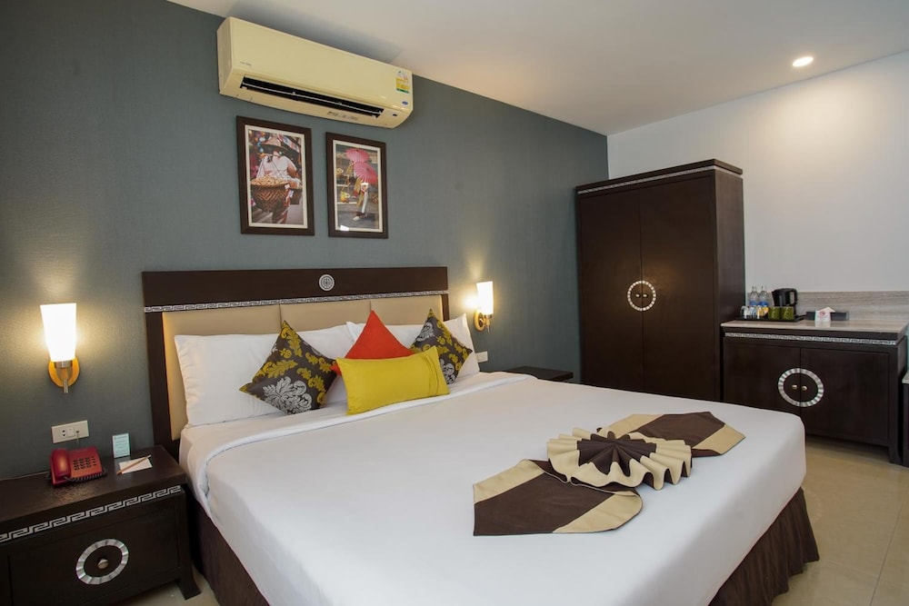 Mac Boutique Suites 17/69