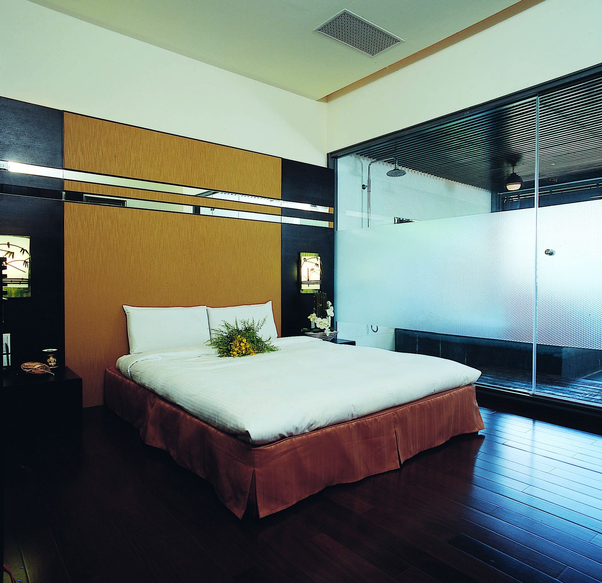 STANDARD, DOUBLE BED