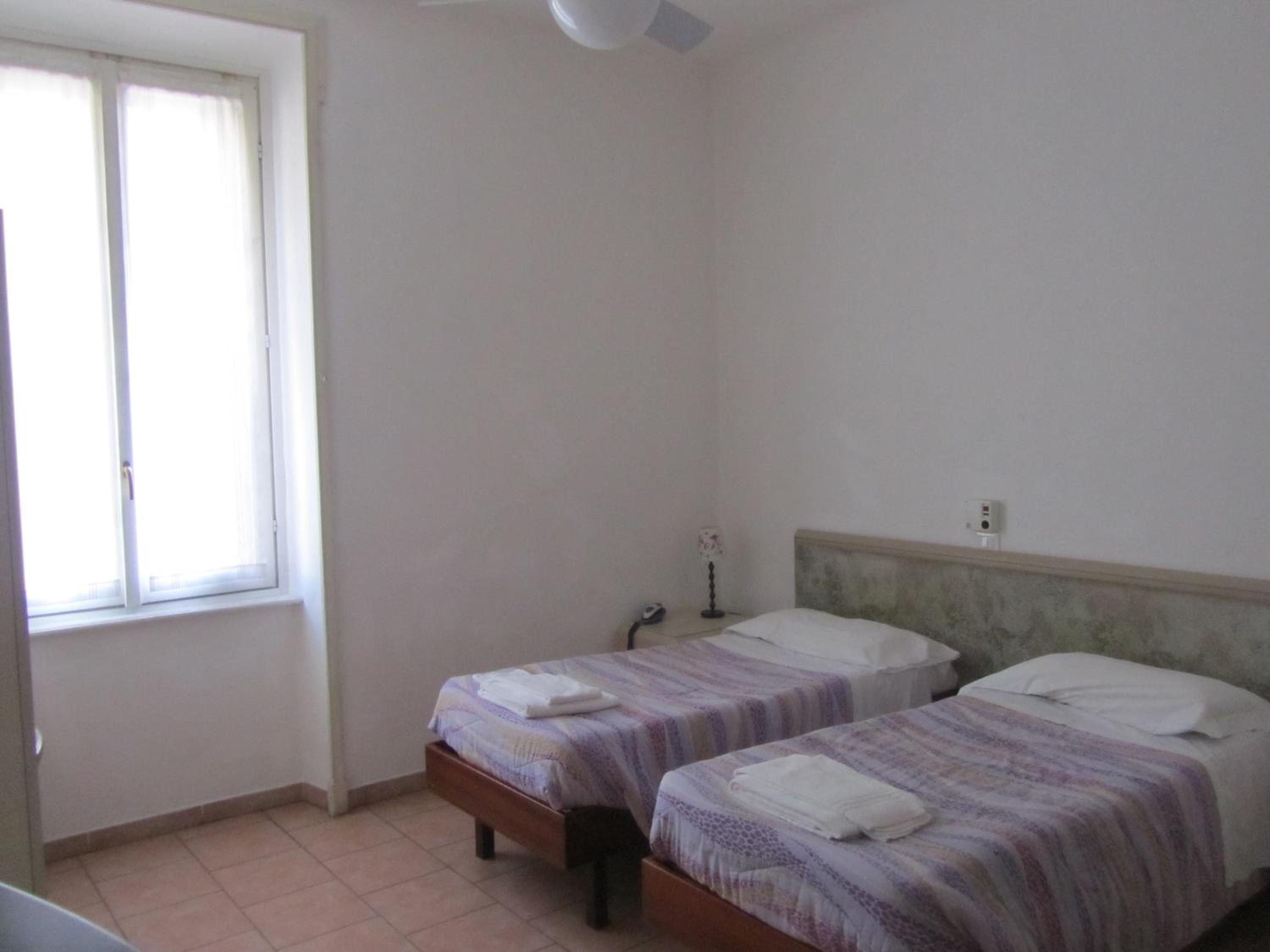 Hotel Gambara 14/50