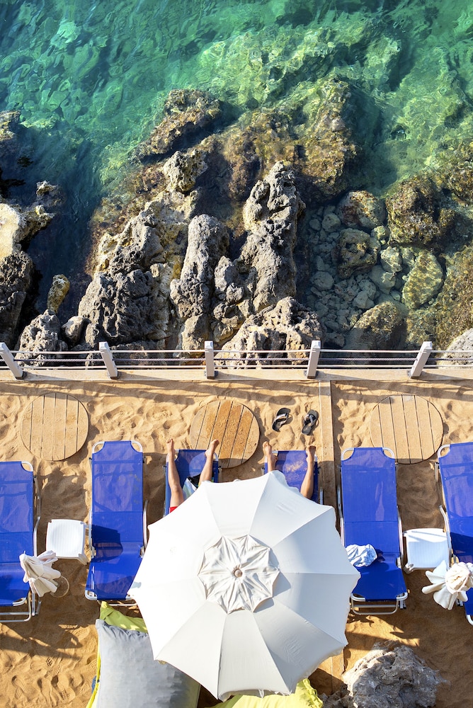 Karalis Beach 20/32