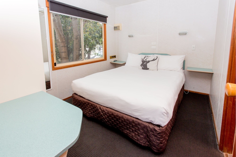1 BEDROOM, SUPERIOR, COTTAGE