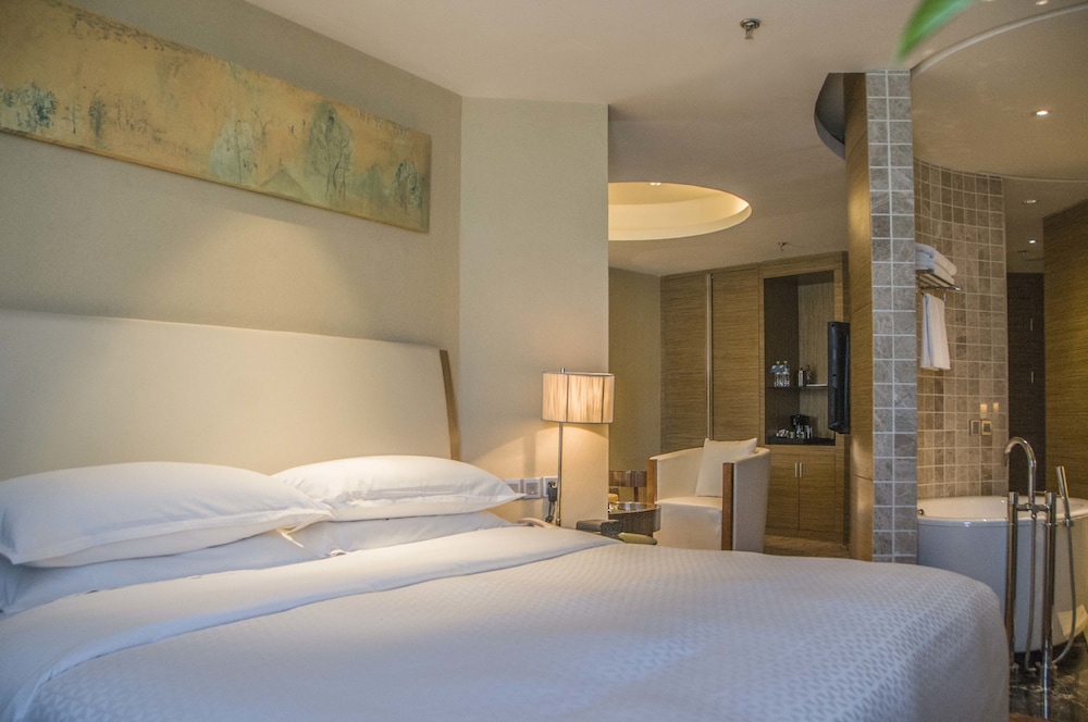 Four Points By Sheraton Qingdao Chengyang 17/45