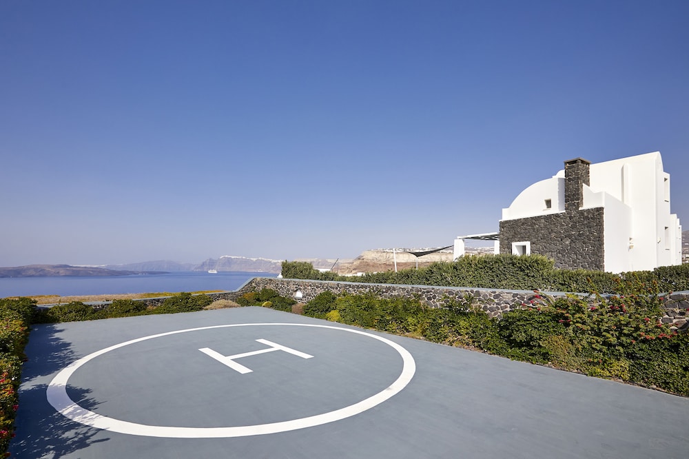 Santorini Princess Presidential Suites 25/50