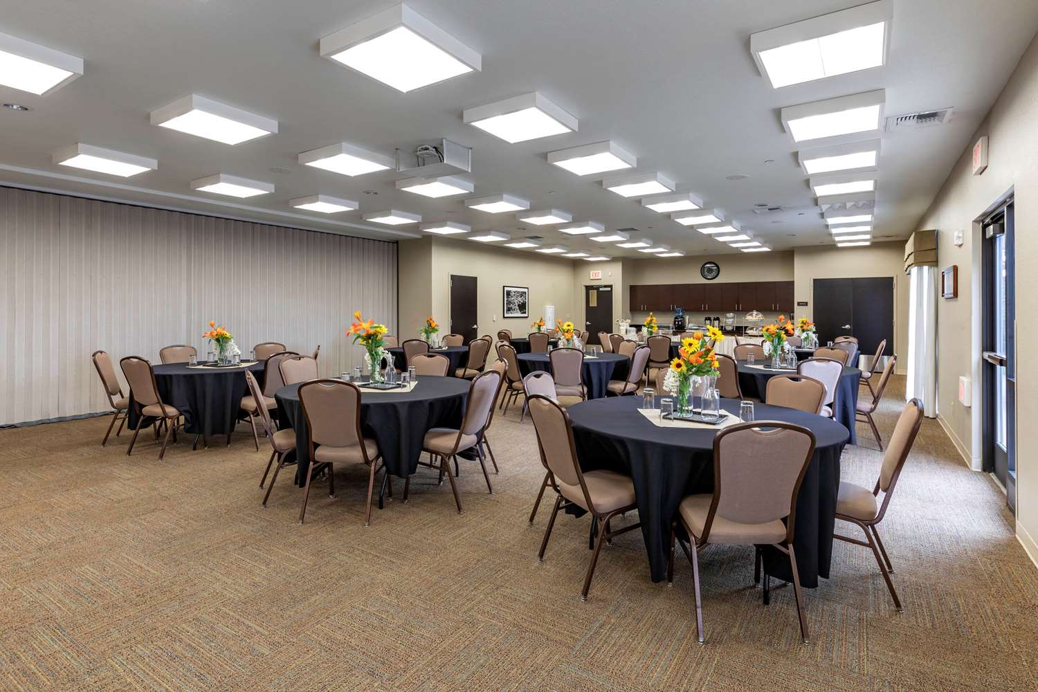 Sleep Inn & Suites Miles City I-94 36/39