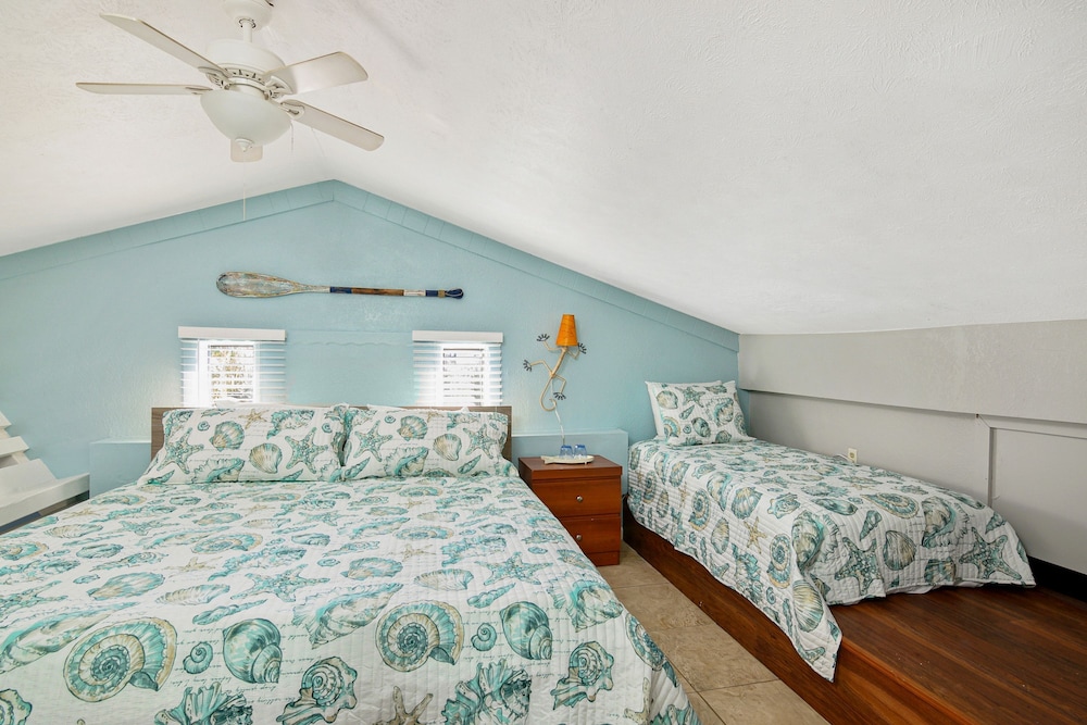 Latitude 26 Waterfront Resort & Marina 21/66