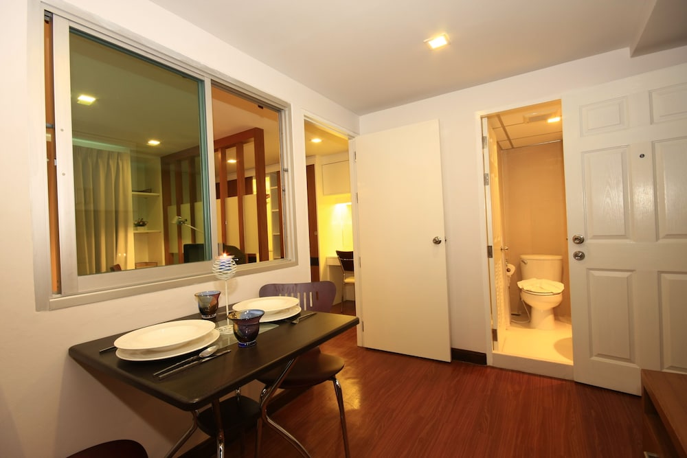 I Residence Hotel Sathorn 22/59