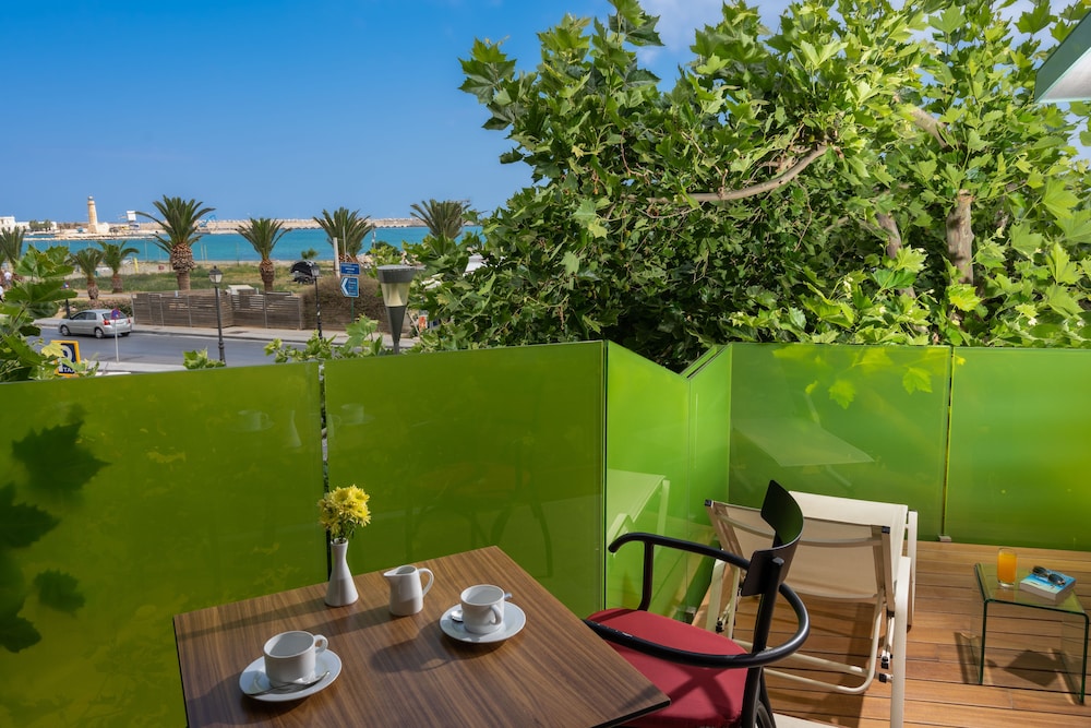 Kyma Suites Beach Hotel 36/50