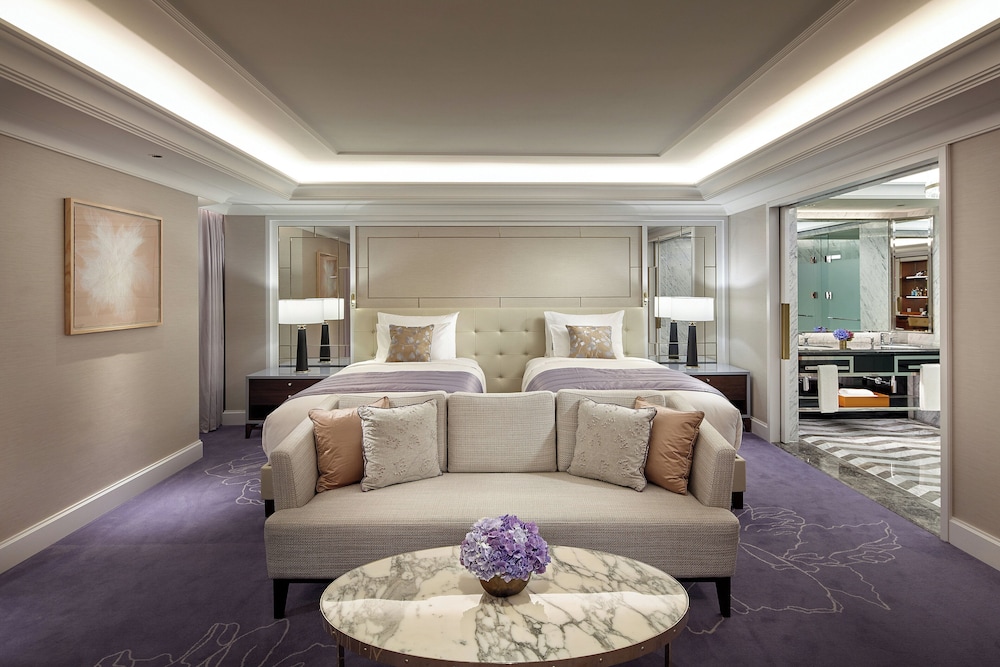 Tower, Premier, Executive, Twin Beds
