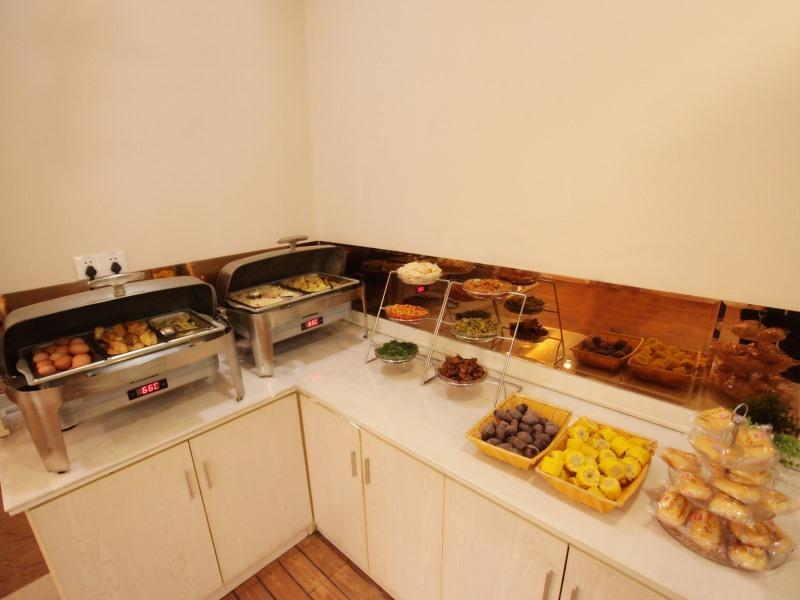 GreenTree Inn Zhenjiang Yangzhong North Gangdong Road Food Street Express Hotel 8/50