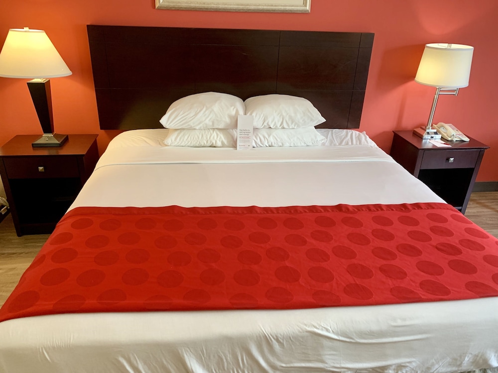 Ramada By Wyndham Newark/Wilmington 8/34