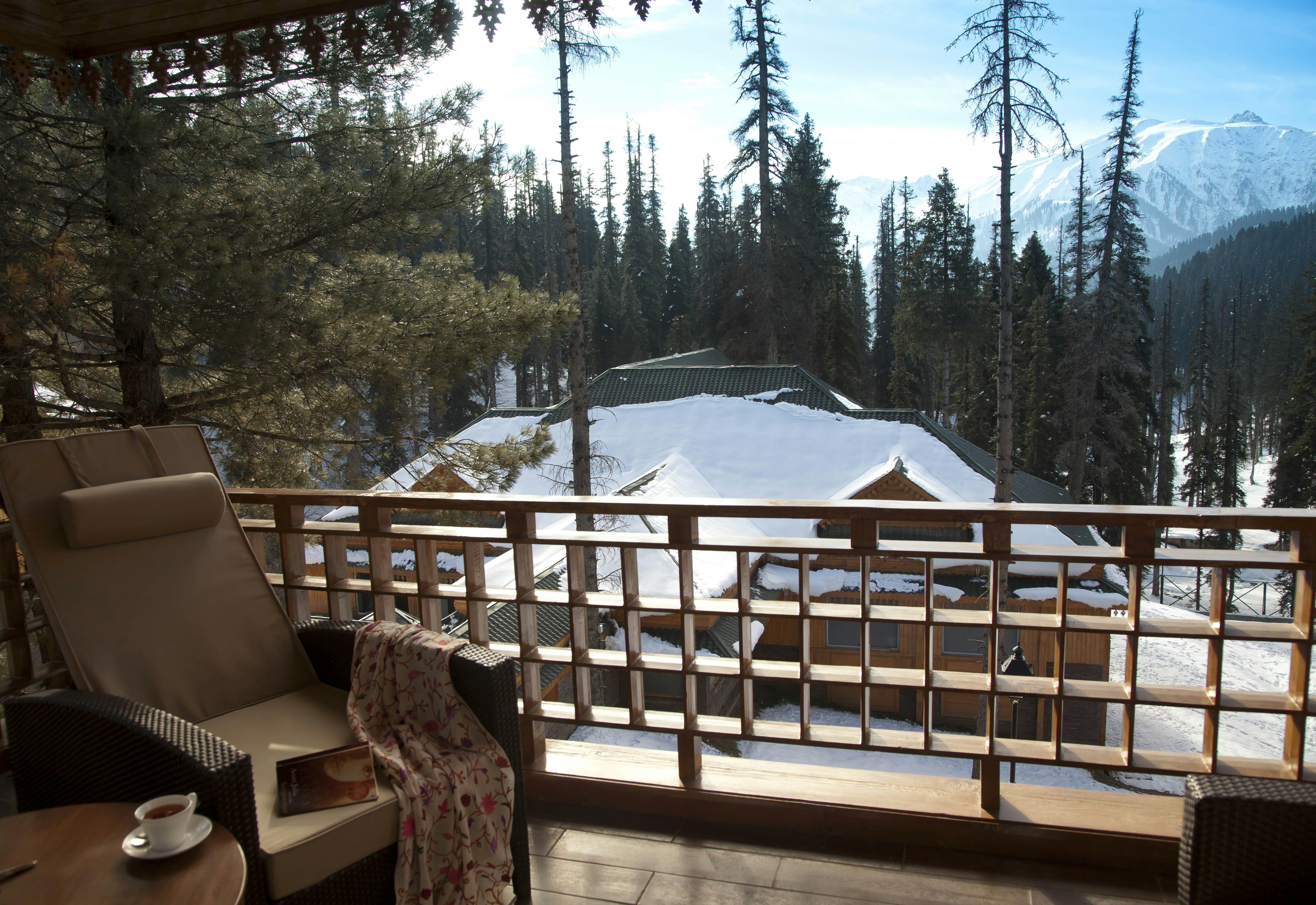 The Khyber Himalayan Resort & Spa 1/28