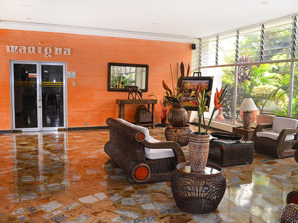 Hotel Del Llano 47/64