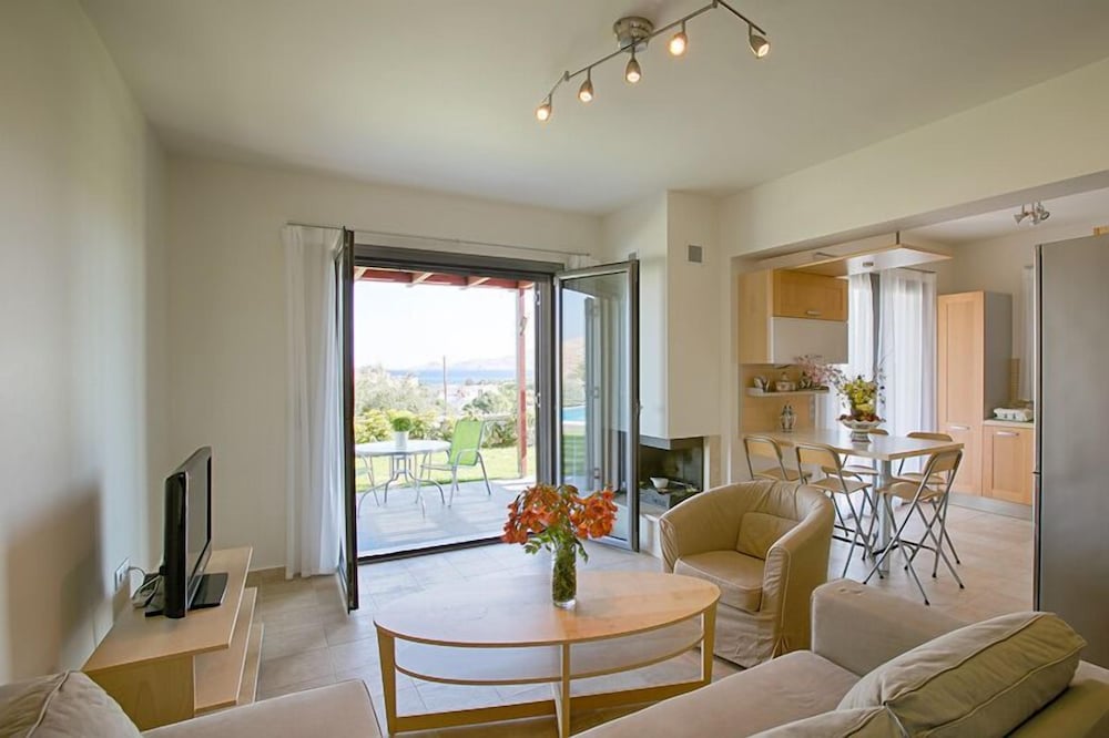 Haraki Villas 19/36