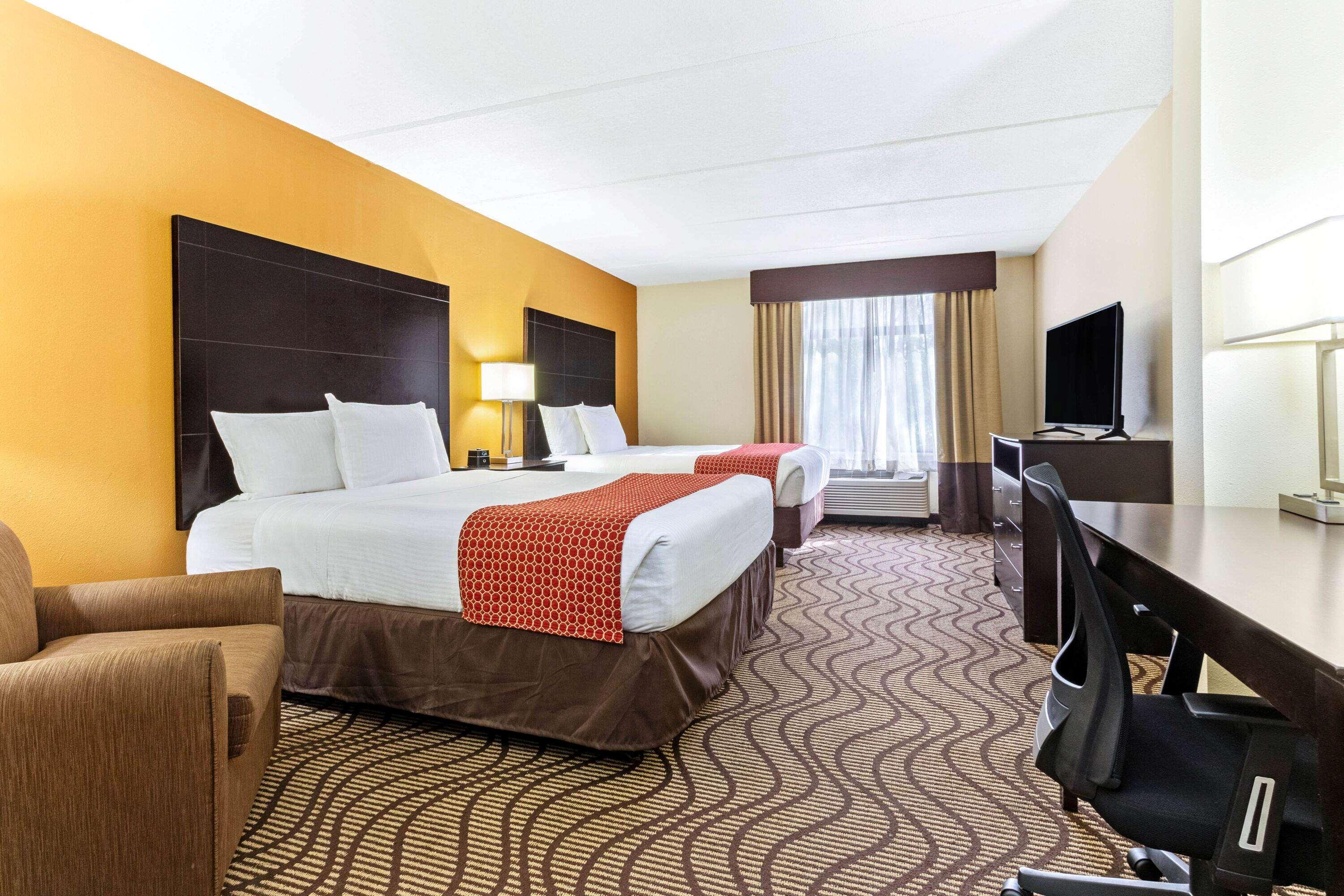 ROOM, 2 QUEEN BEDS