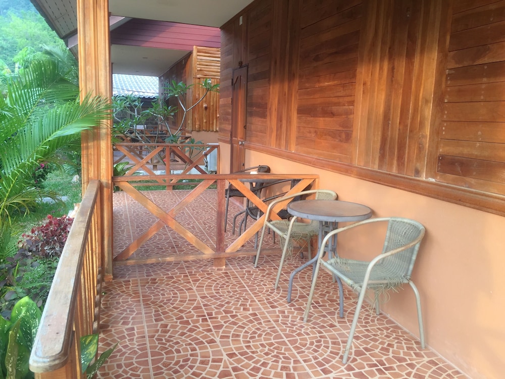 Poonsap Resort 40/62