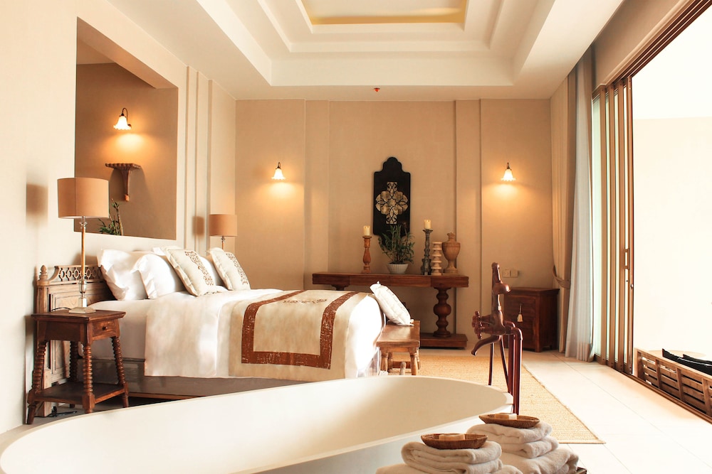 Devasom Khao Lak Beach Resort And Villas 10/33