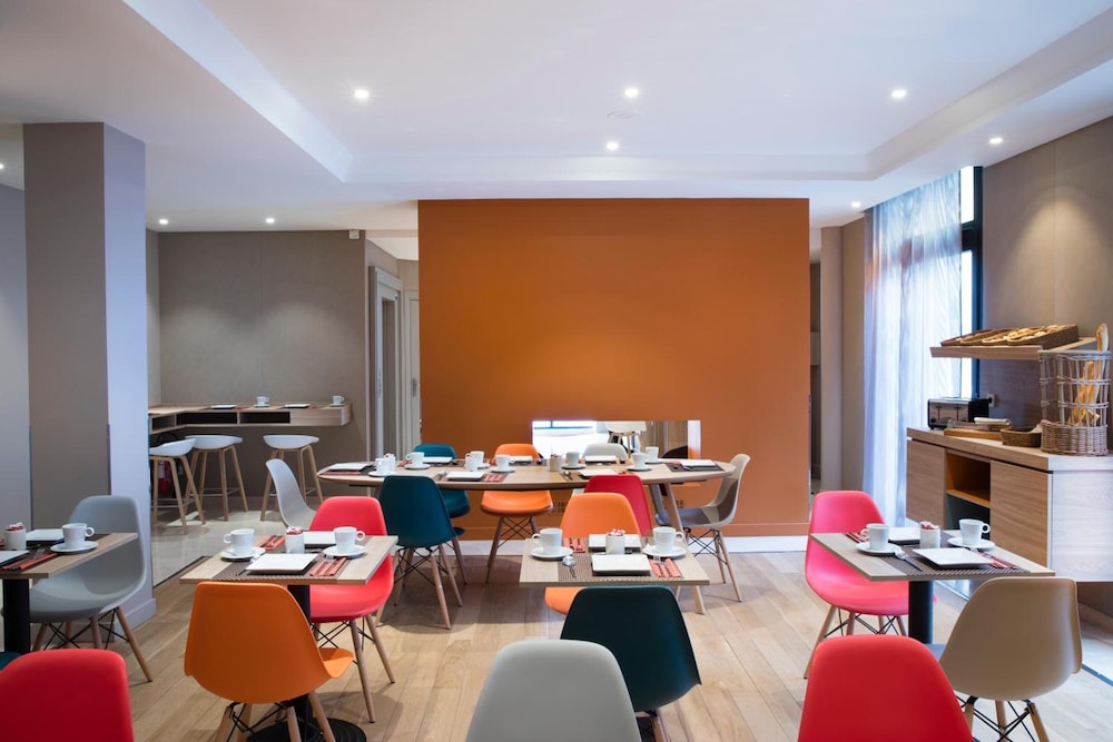 ibis Styles Bourg La Reine 39/50