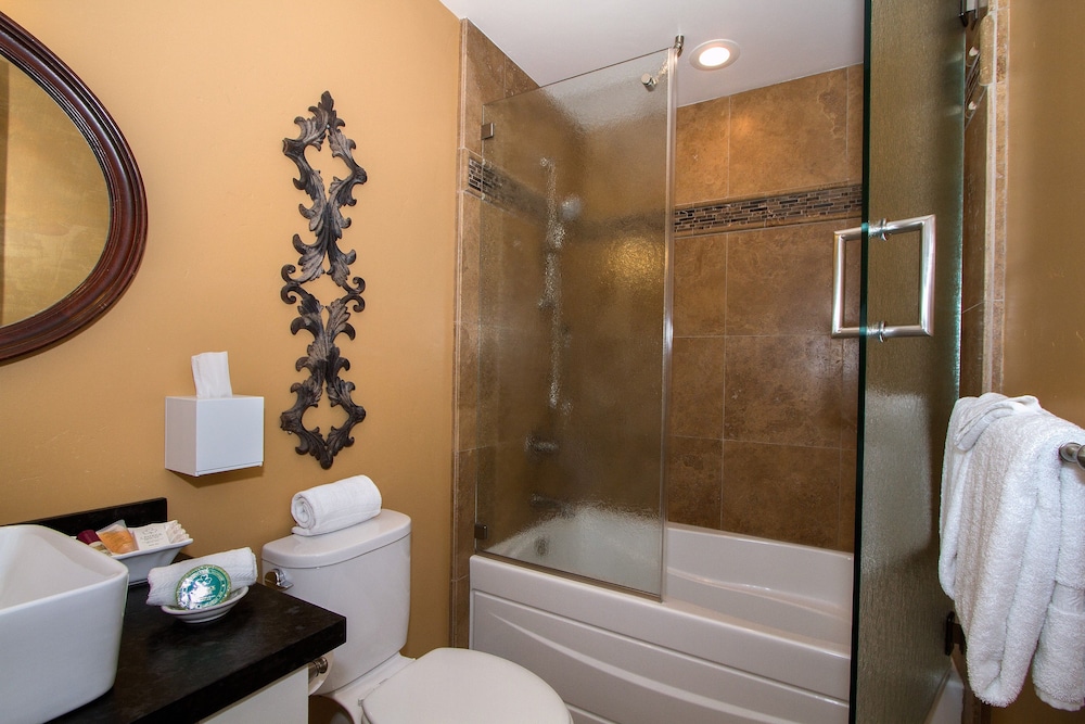 J Patrick House Bed And Breakfast Inn 32/65
