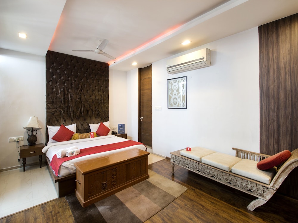 OYO Manikonda Near Inorbit Mall Cyberabad 9/20