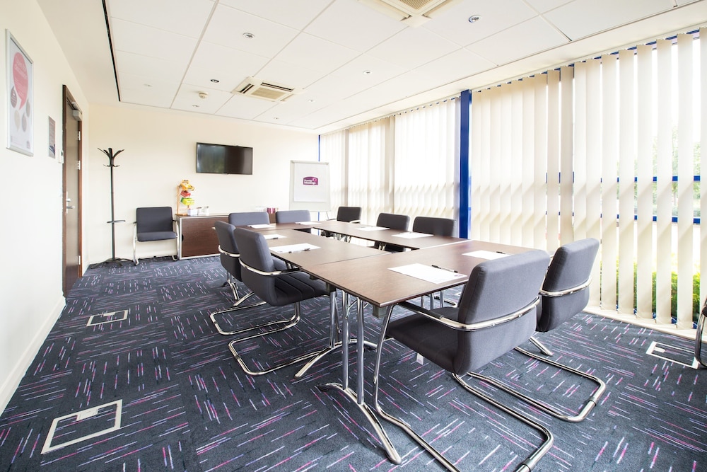 Premier Inn Banbury M40 J11 37/46