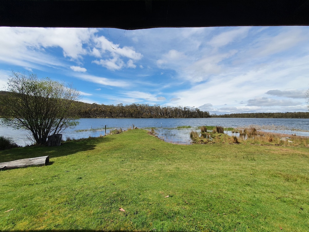 LAKE YALLEENA 19/33