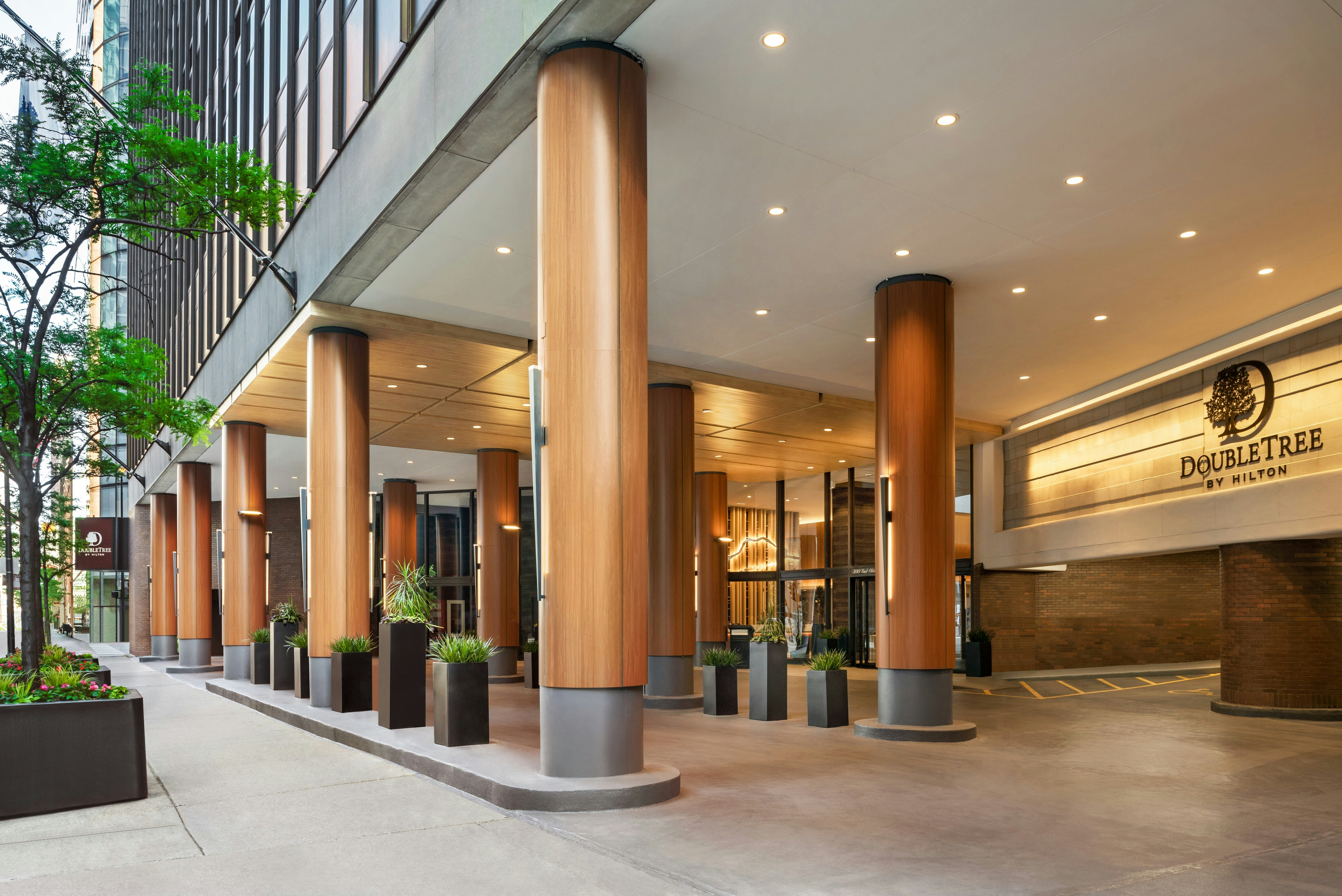DoubleTree by Hilton Hotel Chicago Magnificent Mile in CHICAGO - IL