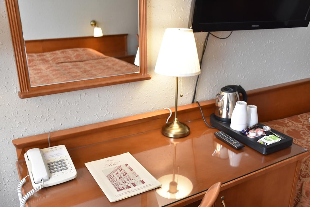 Hotel Arbes 18/48