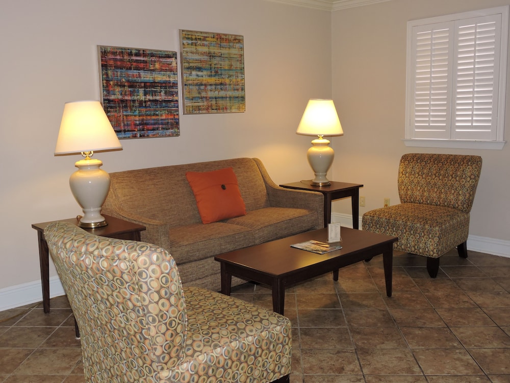 French Quarter Suites Hotel 27/55