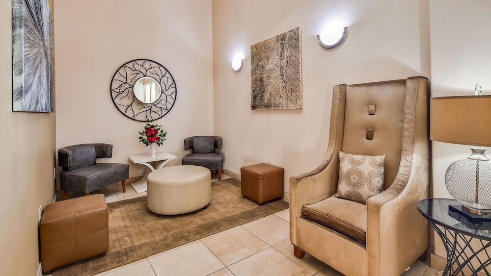 Best Western Plus Battle Ground Inn & Suites 28/36