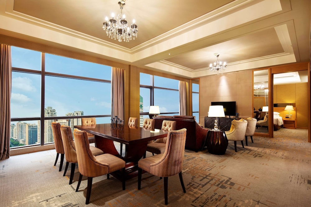 Hilton Xiamen 52/54