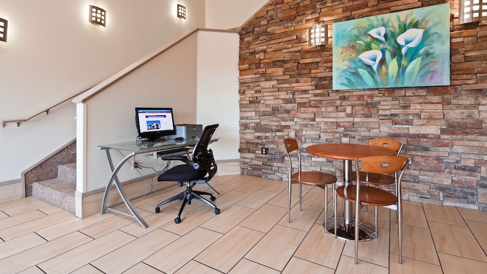 SureStay Hotel By Best Western Albuquerque Midtown 30/32