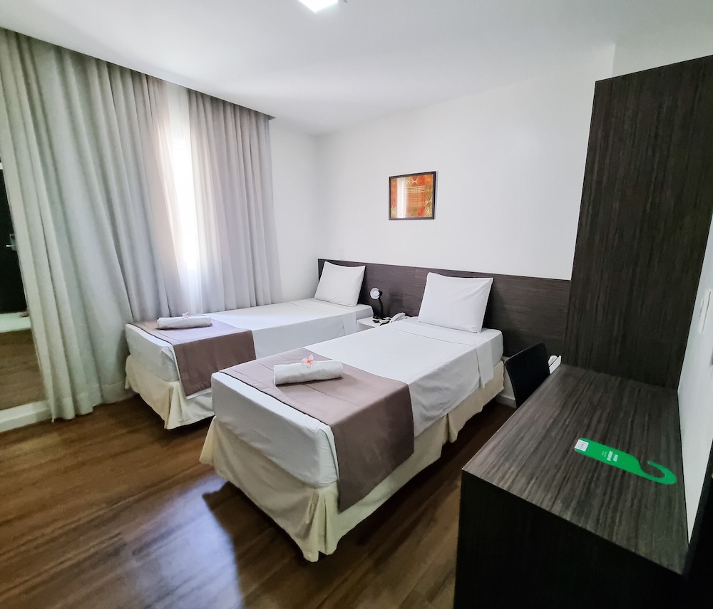 STANDARD, TWIN BEDS