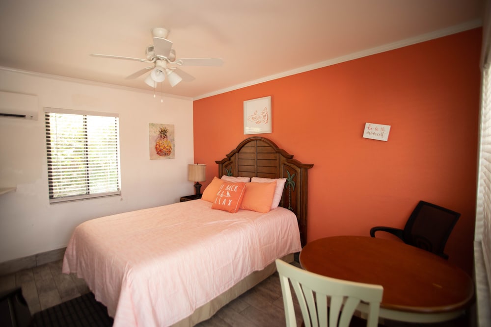 My Sarasota Getaway 5/44