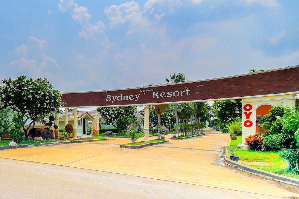 OYO 926 Sydney Resort 23/29