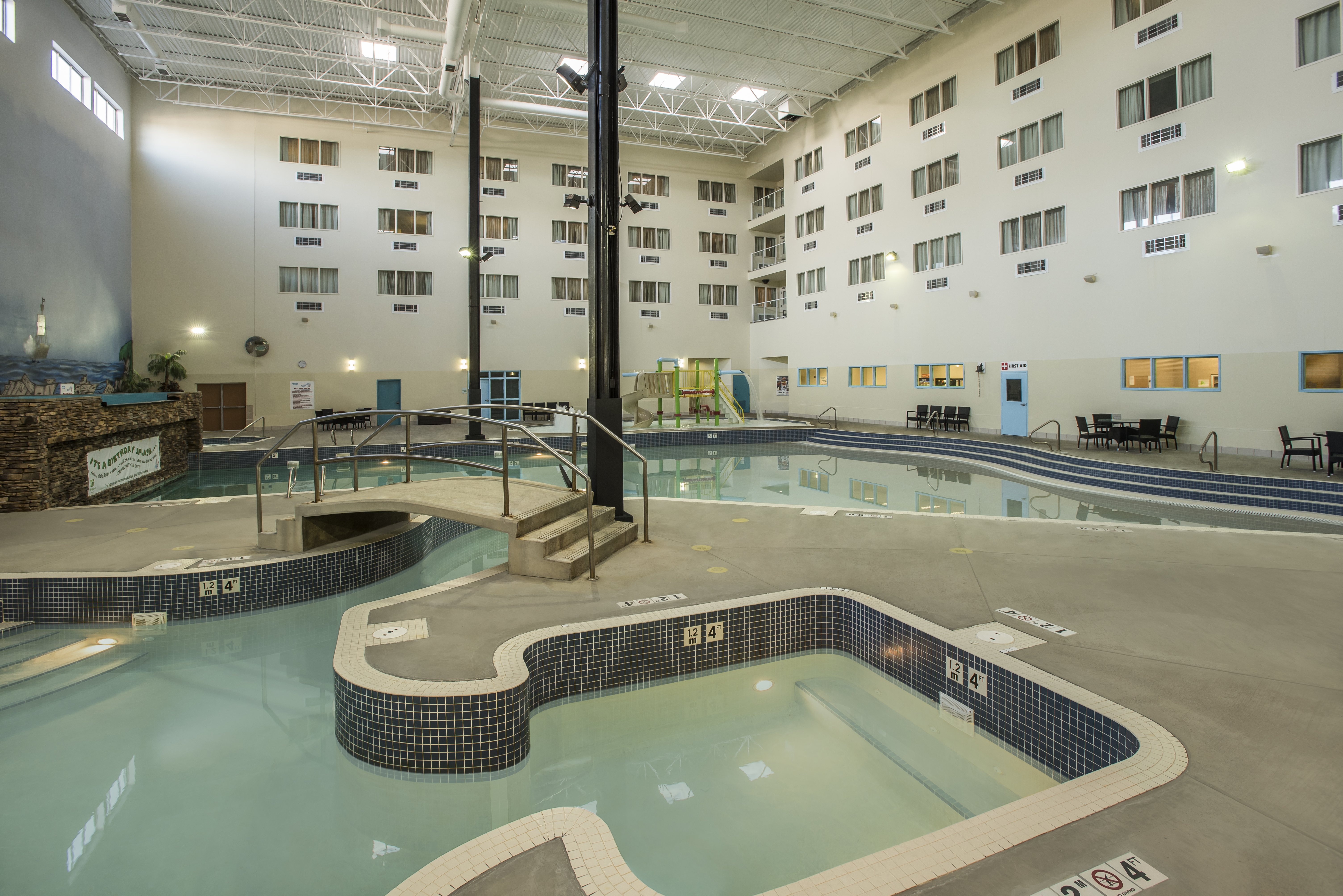 HOLIDAY INN LETHBRIDGE 15/50