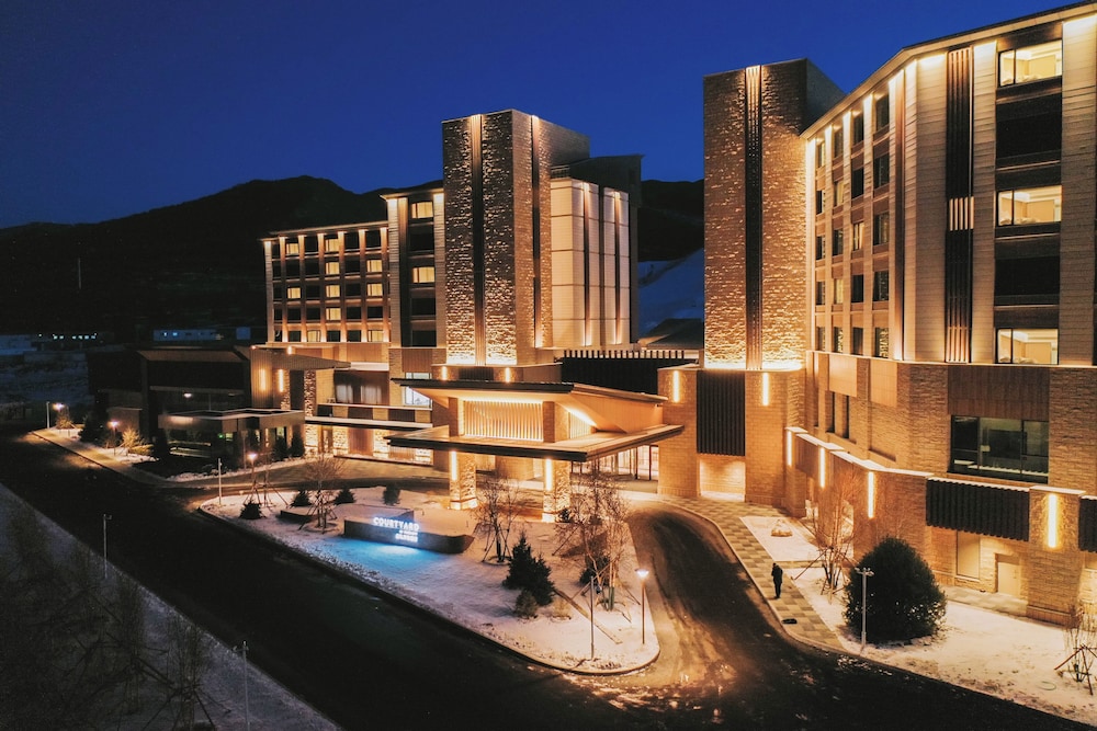 Courtyard By Marriott Chongli 39/48