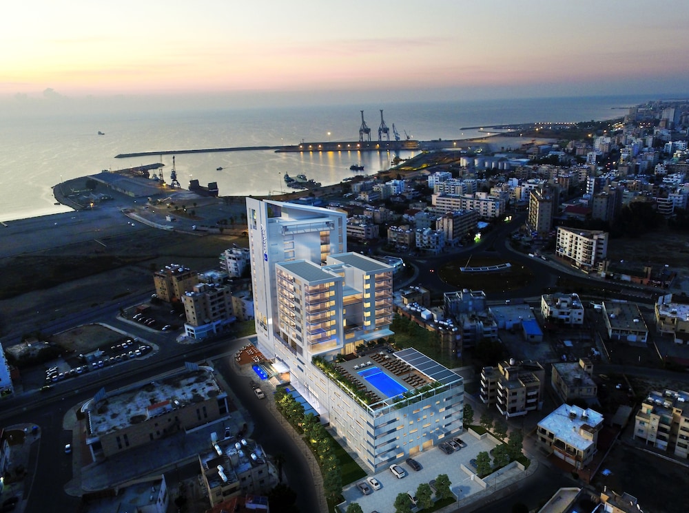 Radisson Blu Hotel Larnaca 7/74