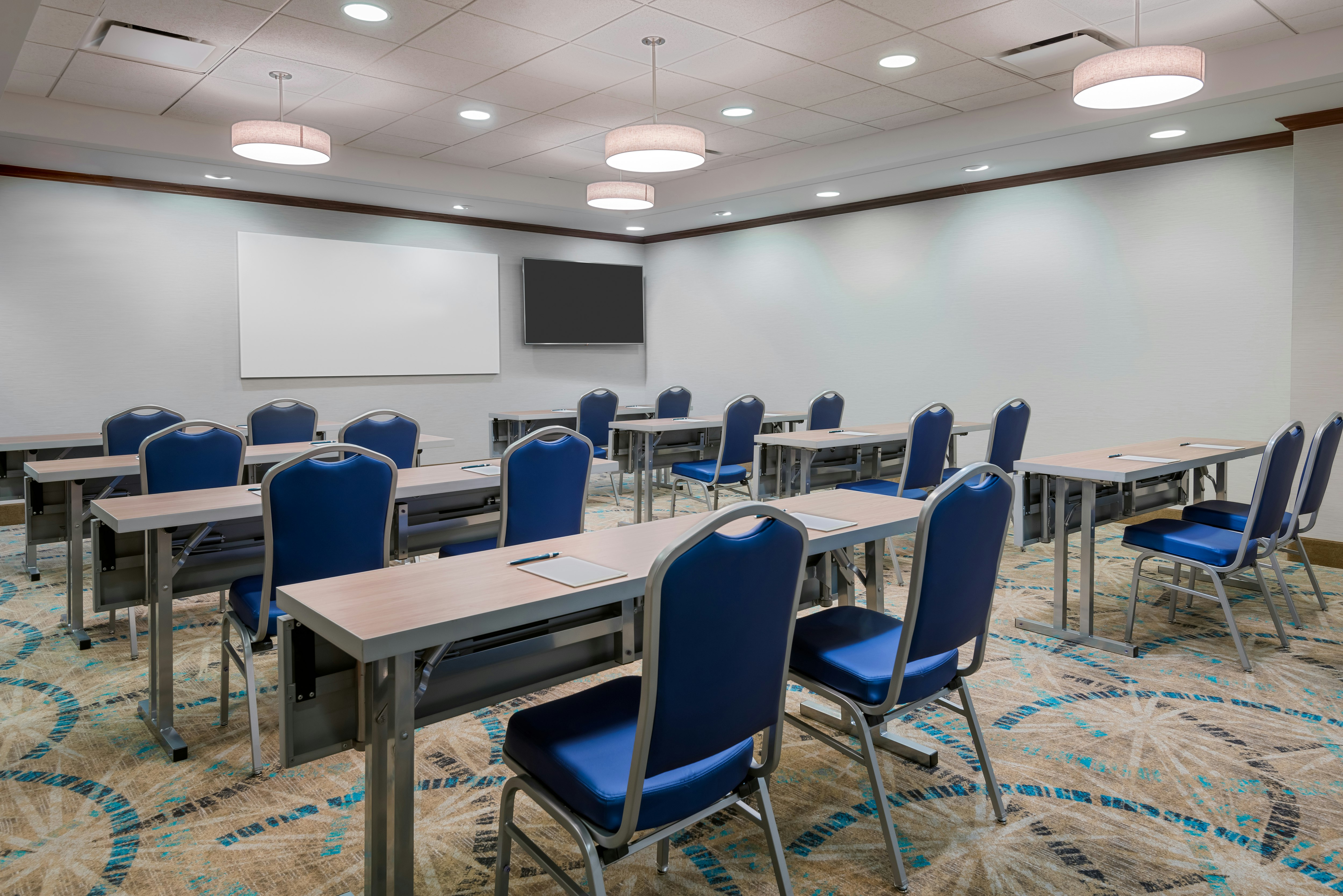 Homewood Suites by Hilton Cleveland-Beachwood 43/49