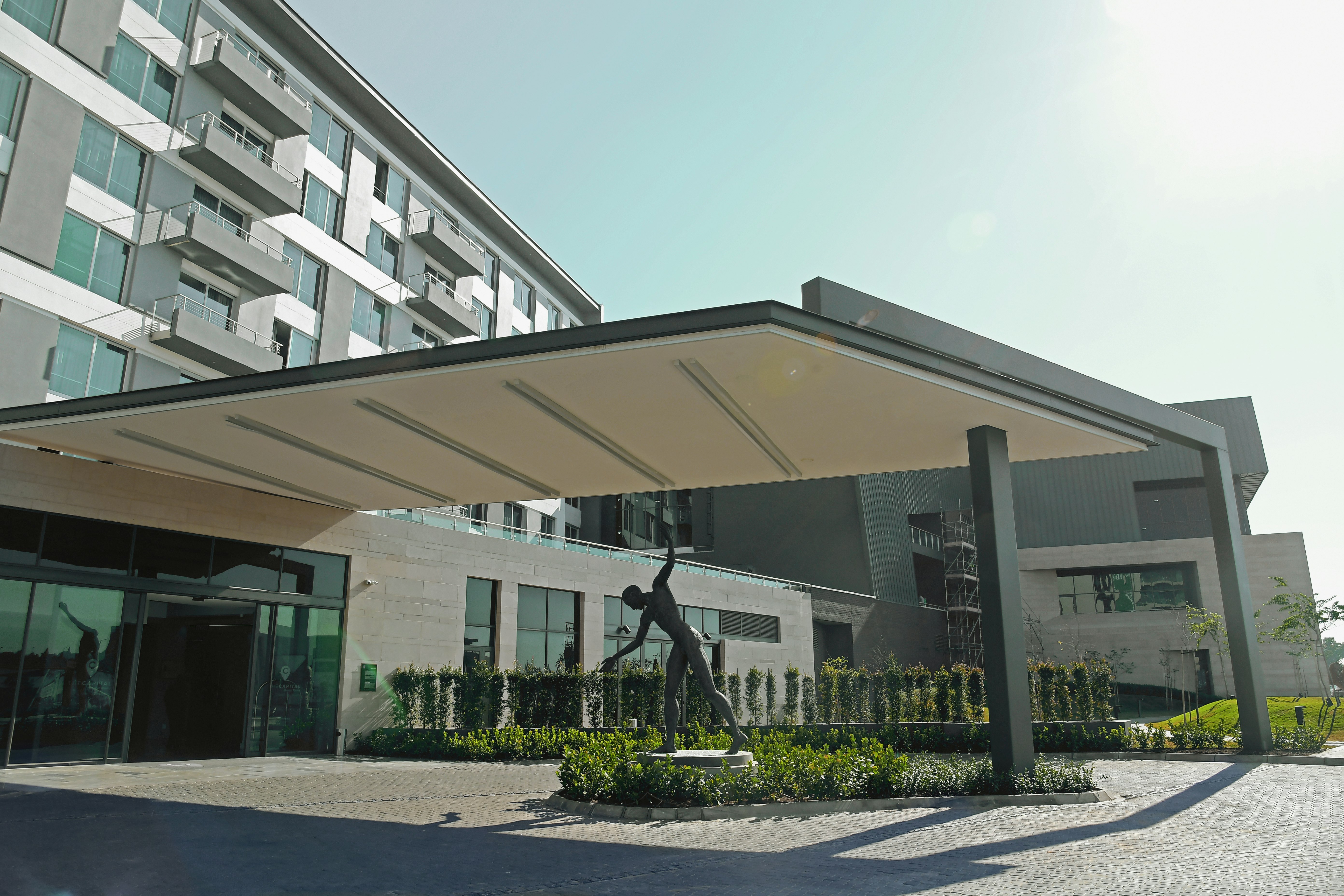 THE CAPITAL MENLYN MAINE 55/60