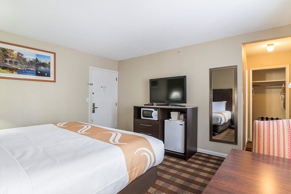 Quality Inn North Conway, NH 16/33