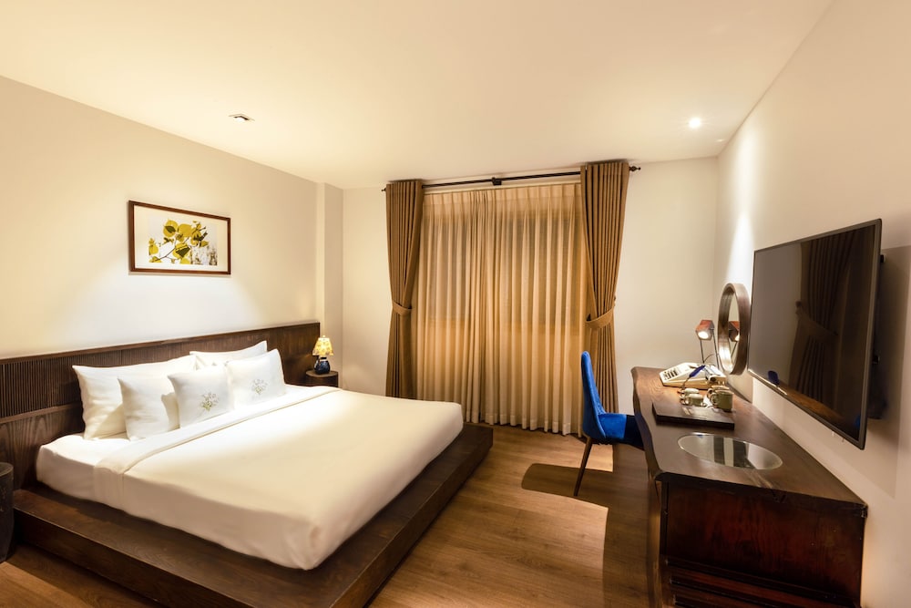 Cochin Zen Hotel 14/70