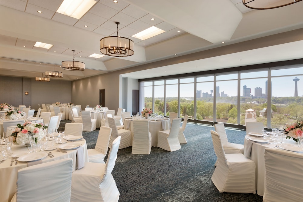 Hyatt Place Niagara Falls 31/51