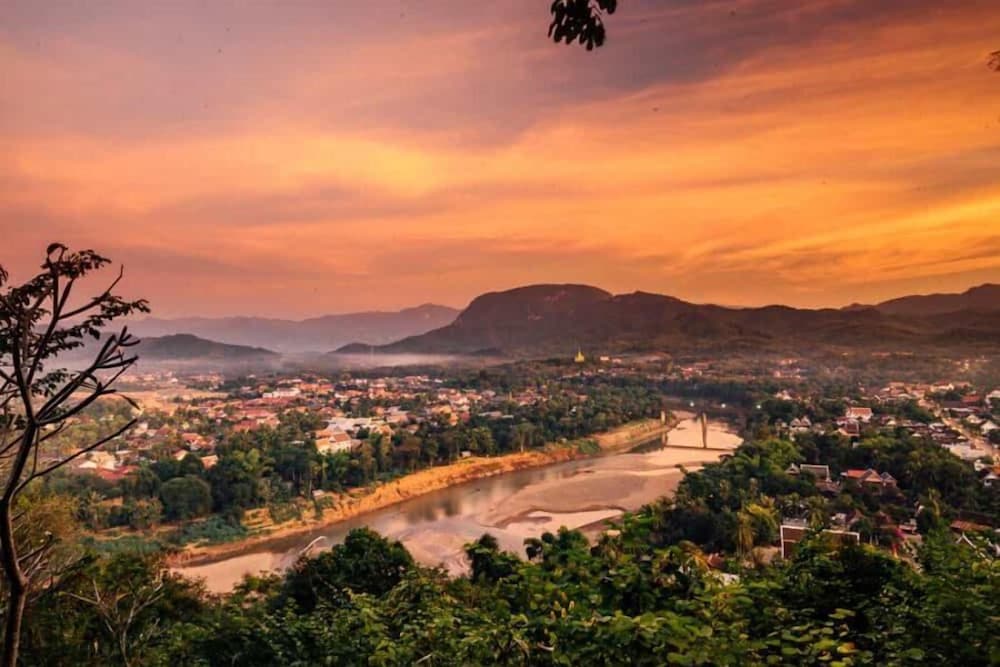 Treasure Hotel Laos 40/49