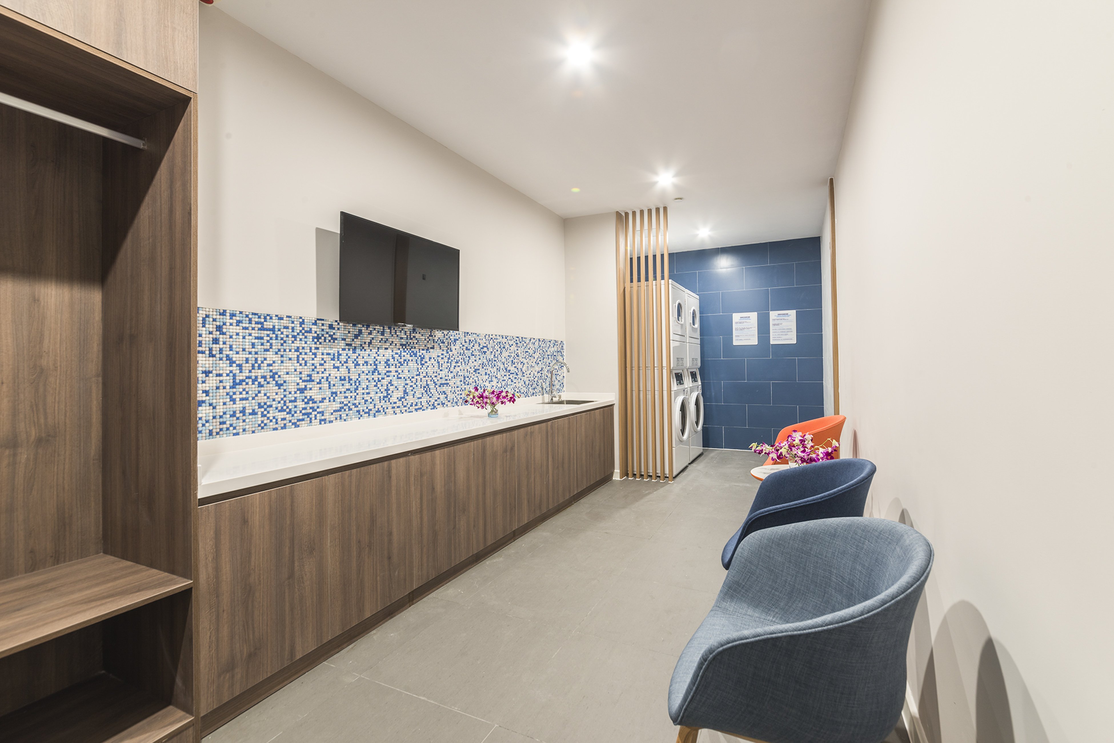 Holiday Inn Express Shanghai Xuhui Binjiang 5/11